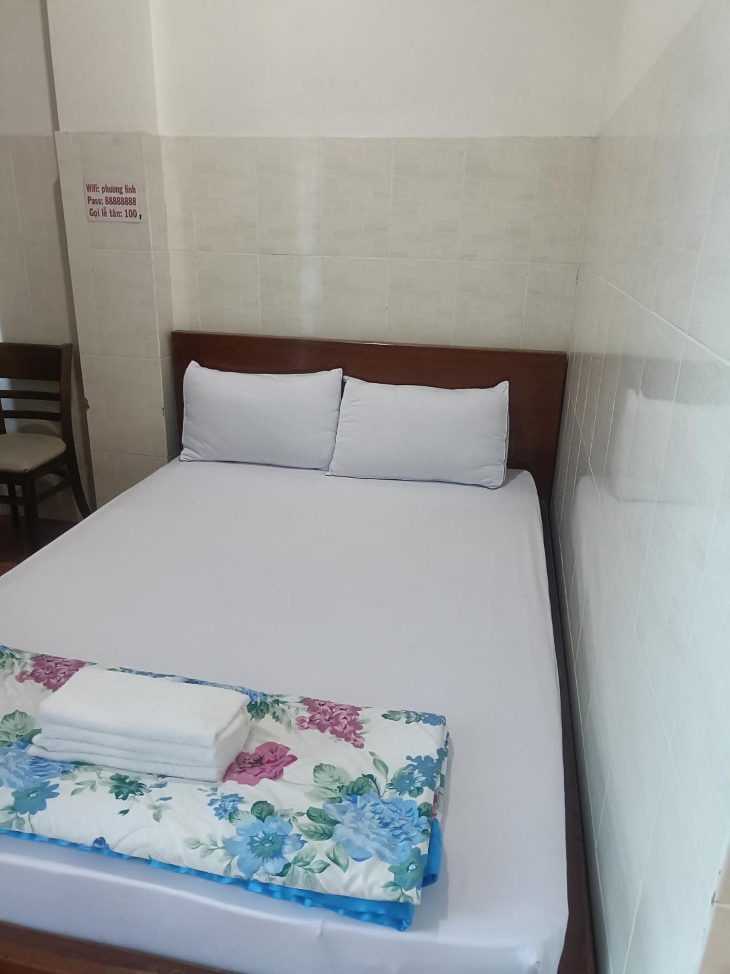 Hotel Phuong Linh Ho Chi Minh City Exterior photo