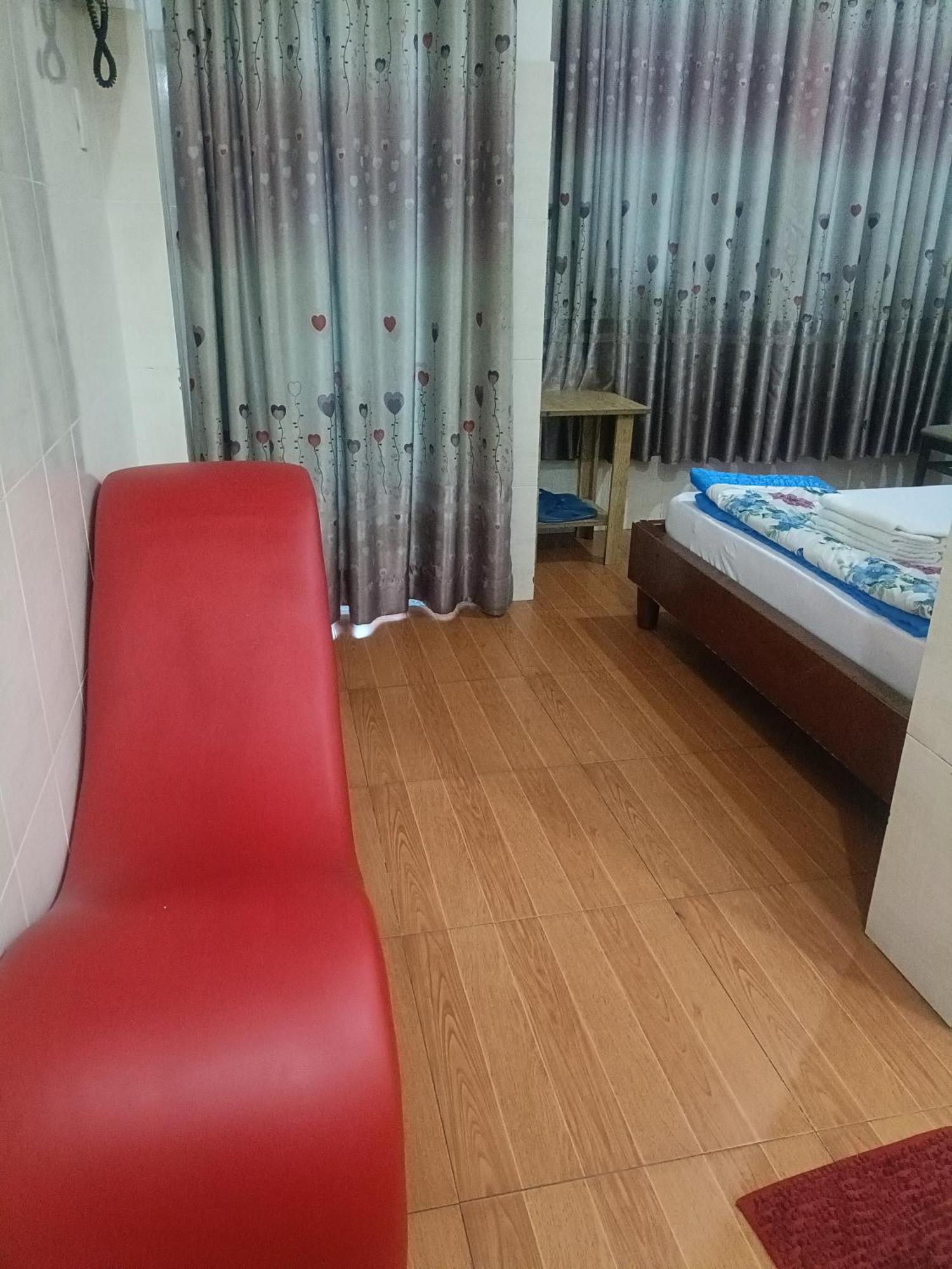 Hotel Phuong Linh Ho Chi Minh City Exterior photo